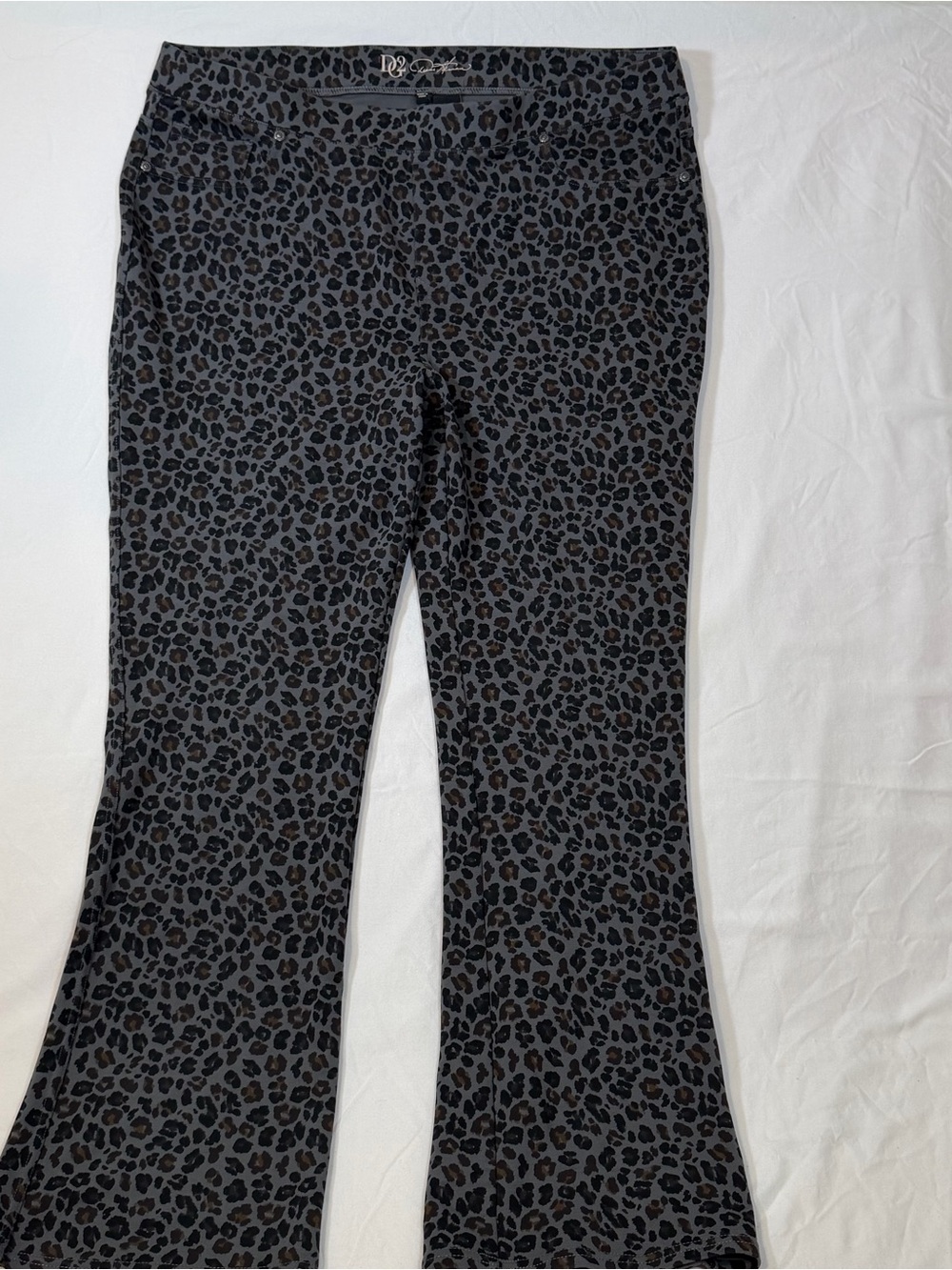 DG2 by Diane Gilman Black and Gray Leopard Print Flare Leggings